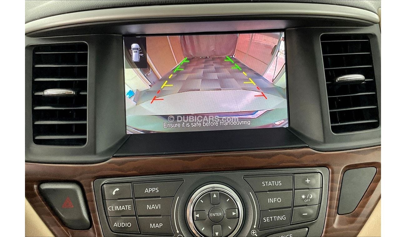 Nissan Pathfinder SV