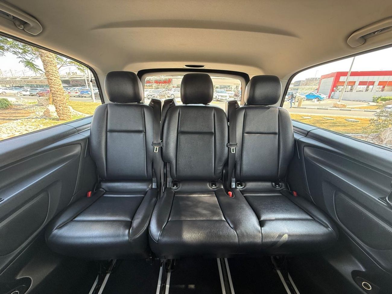 مرسيدس بنز فيتو MERCEDES BENZ VITO TOURER 2020 GCC TWO KEYS IN GOOD CONDITION