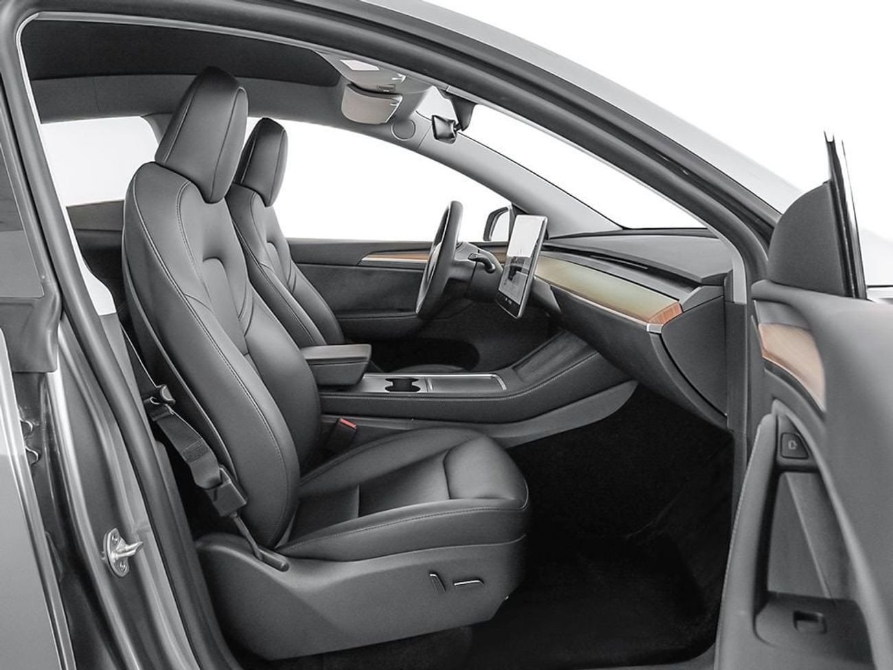 تسلا موديل Y Performance (AWD)