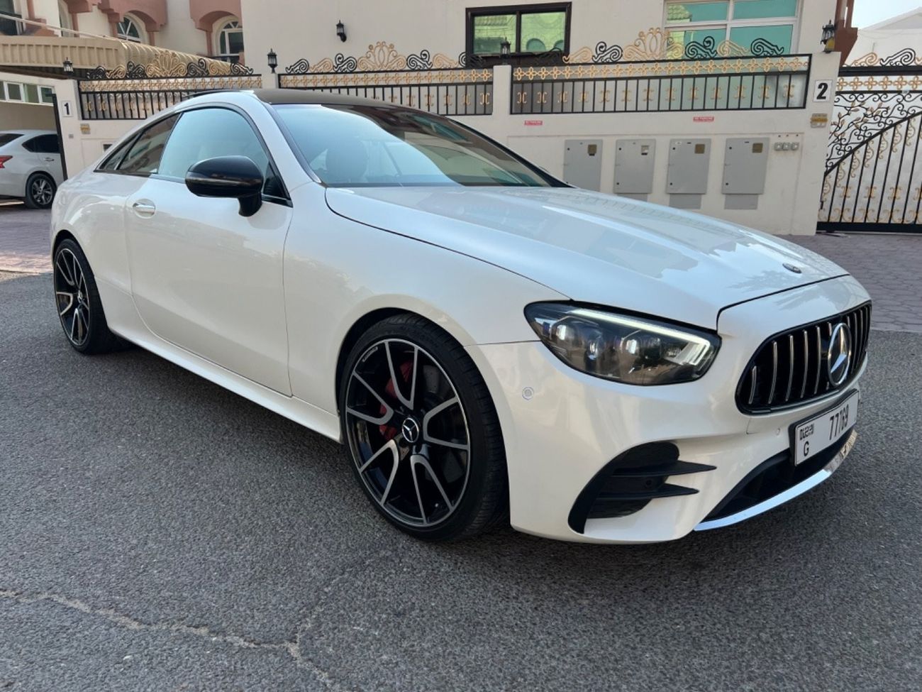 مرسيدس بنز E 400 كوبيه E53 Badge