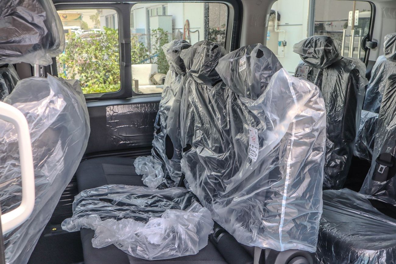 هيونداي ستاريا Hyundai staria 3.5L 2025model A/T 11 seaters