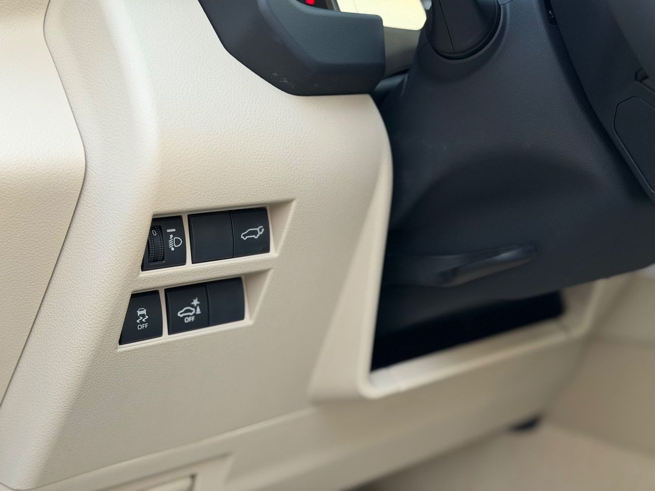 تويوتا لاند كروزر GXR 3.3 TT || Diesel || Black interior