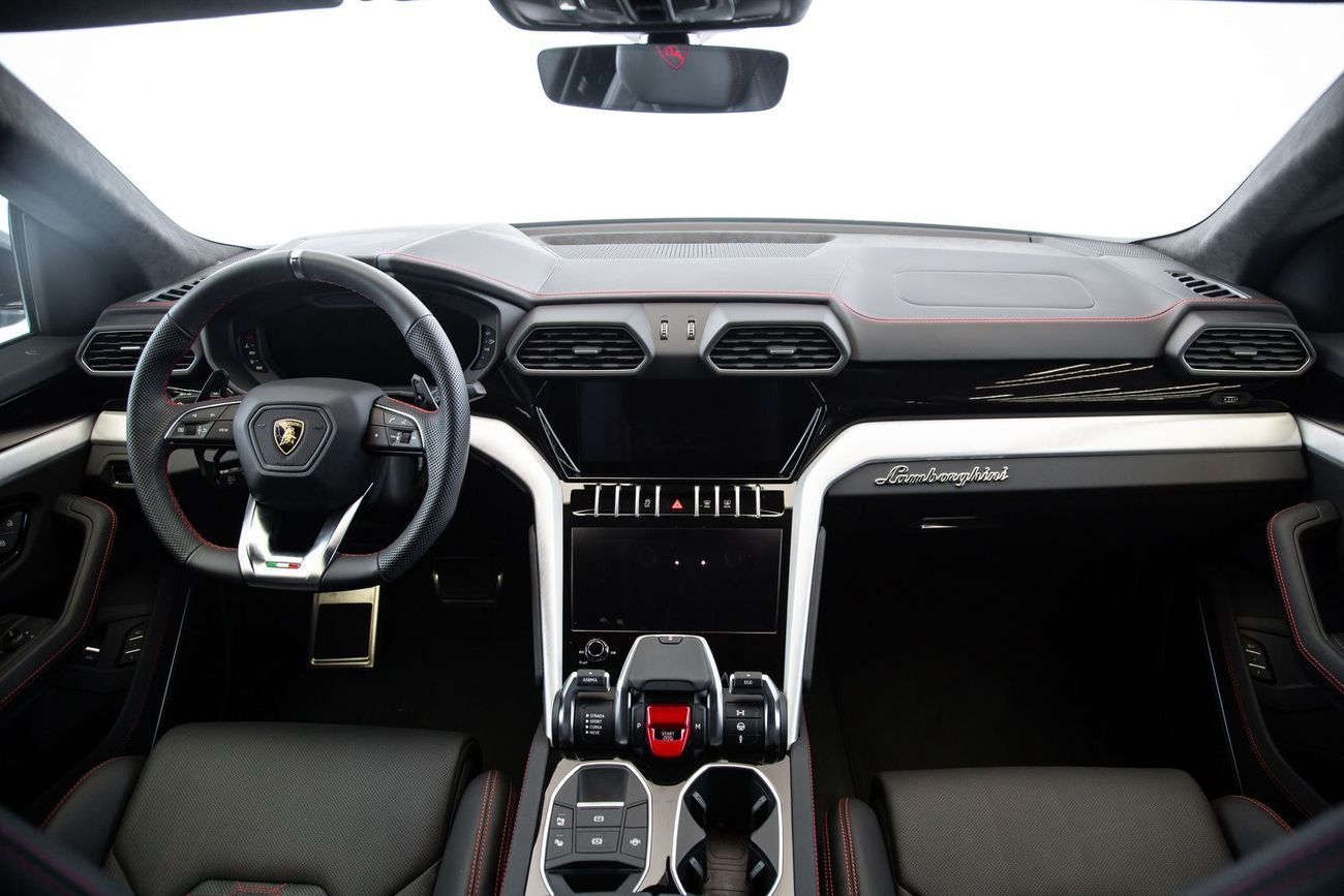 لامبورغيني اوروس STD 4.0T V8