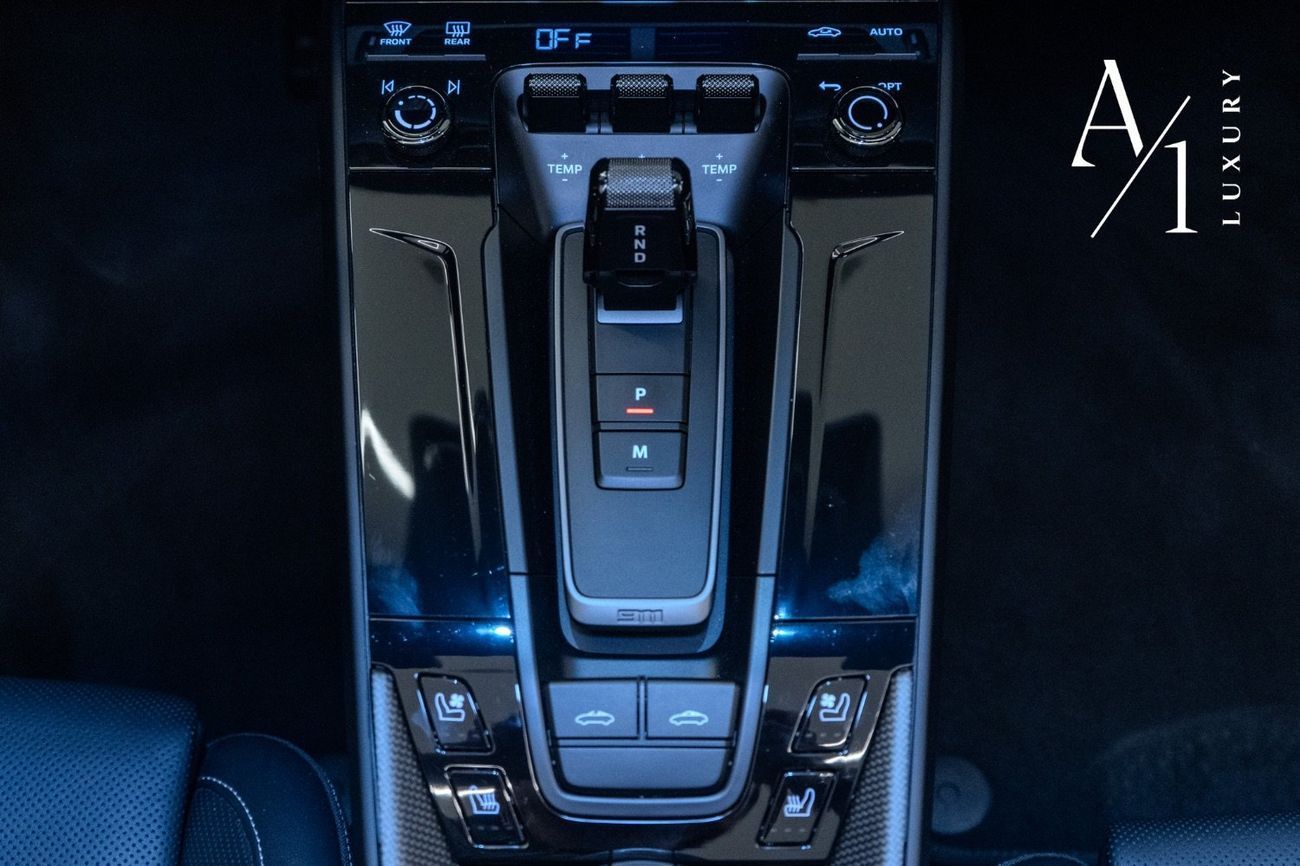 Porsche 911 Targa 4S 3.0L (444 HP) Convertible 2025 Porsche 911 Targa 4 GTS Convertible, Warranty in       Al Na