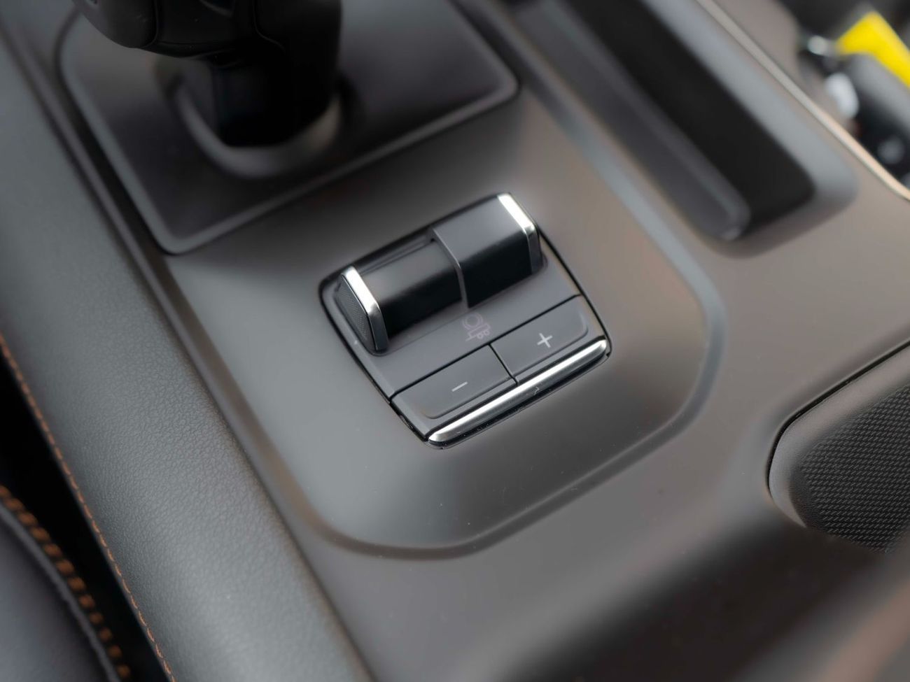 GMC Sierra 5.3L V8 AT4 Regular Cab (AWD)