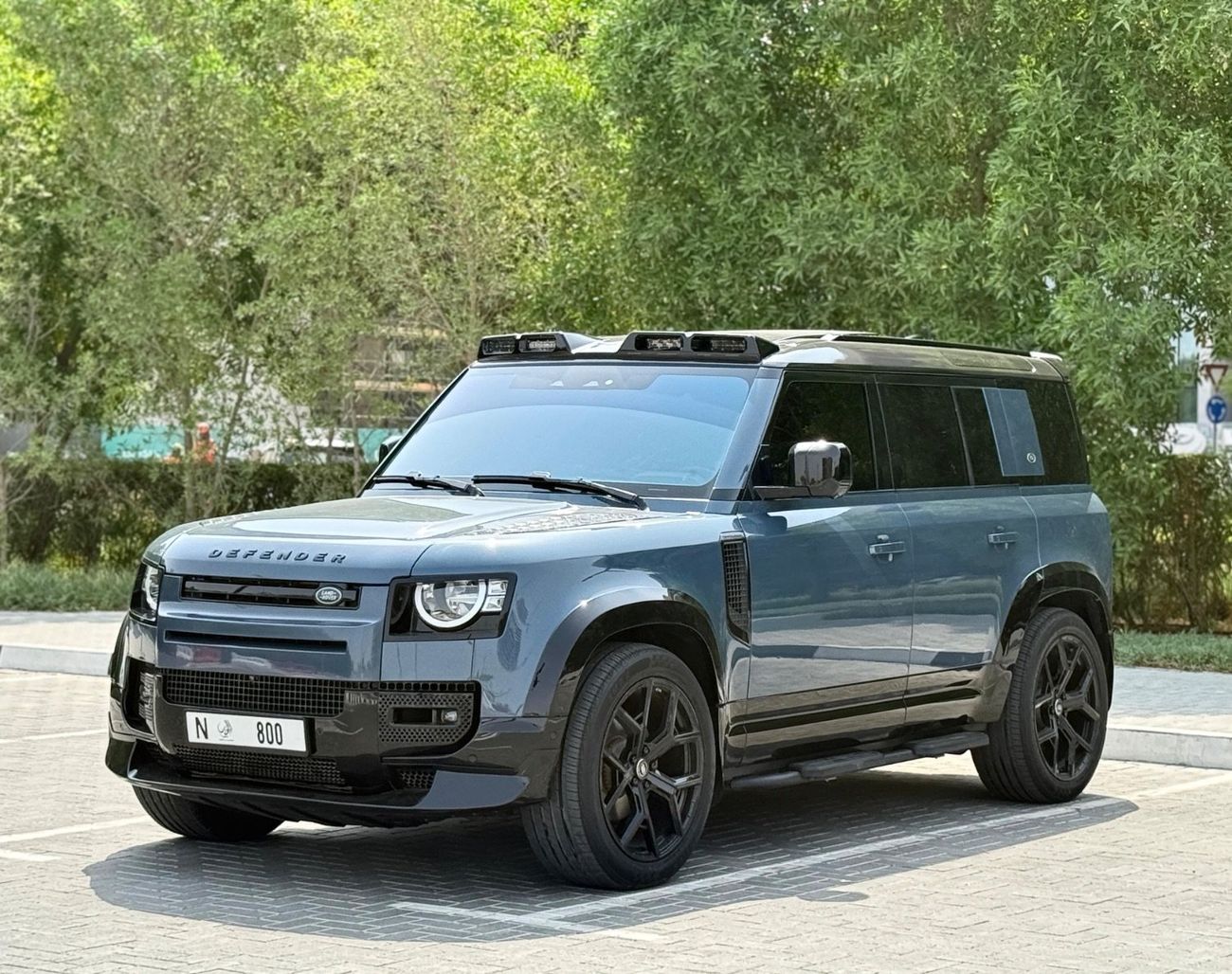 لاند روفر ديفندر P300 110 S 2.0L (5 Seater)