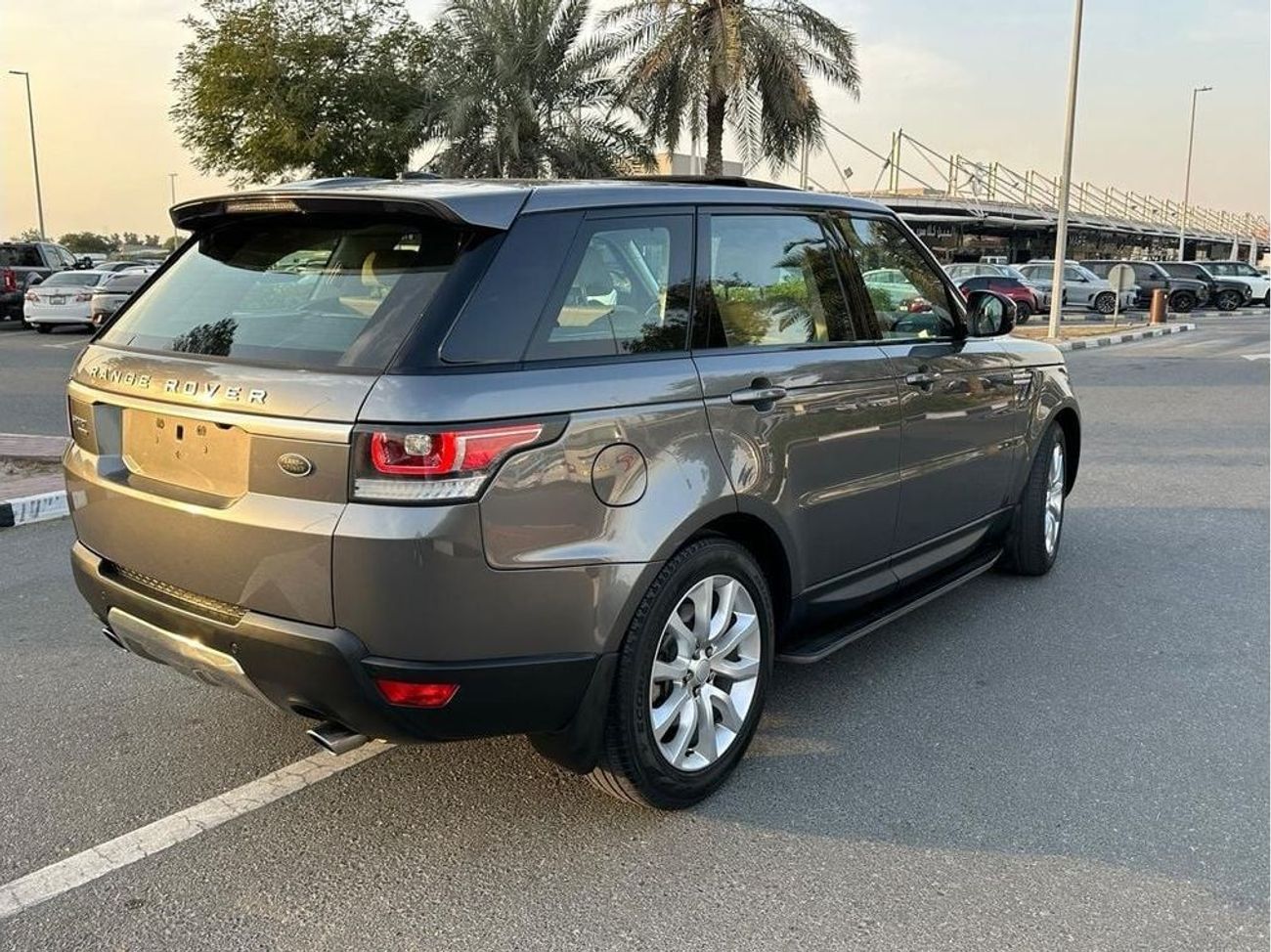 Land Rover Range Rover Sport HSE 3.0L (340 HP)