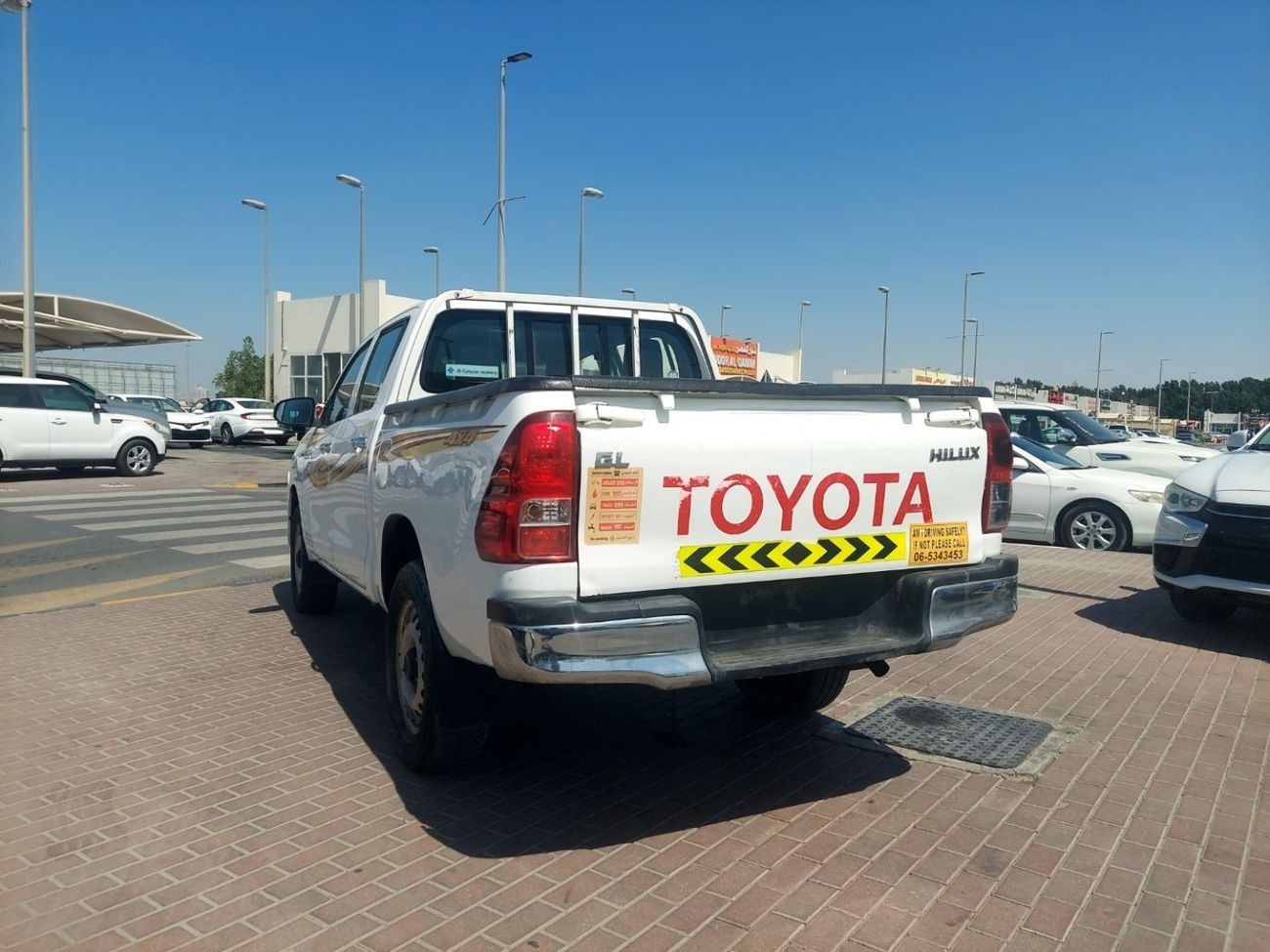 تويوتا هيلوكس DC 4WD 2.7L PETROL MANUAL TRANSMISSION