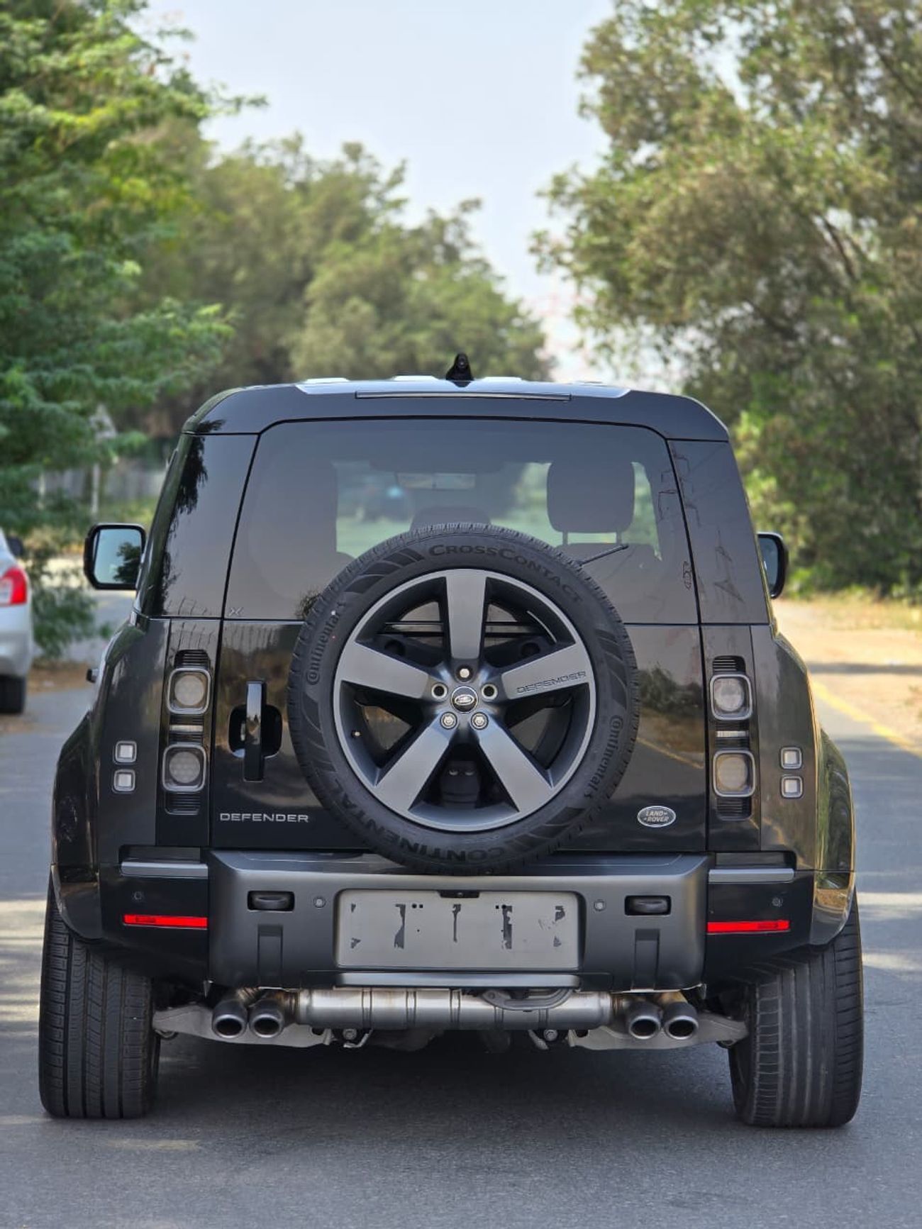 Land Rover Defender 110 X P525 5.0L DEFENDER 110 P525 CARPATHIAN EDITION 2023 V8 // GERMANY // 2KEYS //PERFECT CONDITION