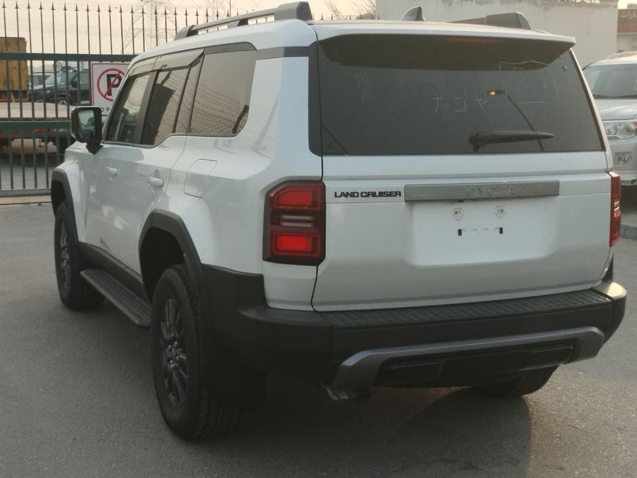 Toyota Prado Toyota Prado 2025 RHD Petro engine 7 seaters automatic gear vx options Japanese specs