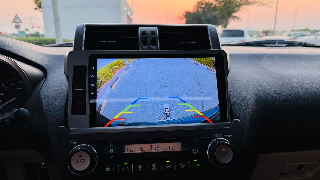 Toyota Prado EXCELLENT CONDITION | SUNROOF | 2.7L PETROL | LHD | PARKING SENSOR | 2017 | REAR VIEW CAMERA