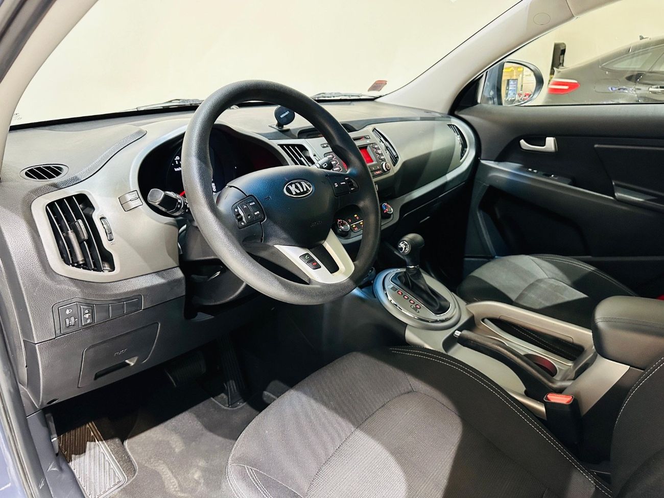 كيا سبورتيج EX 2.0L (155 HP)