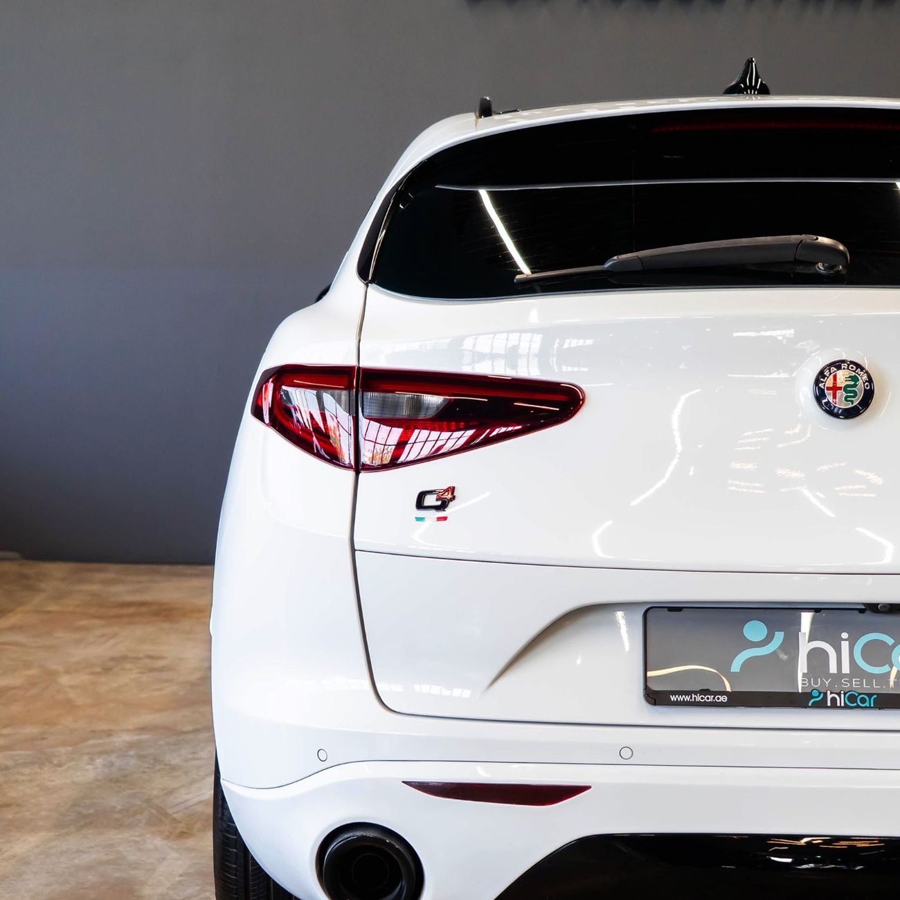 Alfa Romeo Stelvio AED 1,436 P.M • 0% Downpayment •  Alfa Romeo Stelvio Limited Edition • 1 Year Warranty
