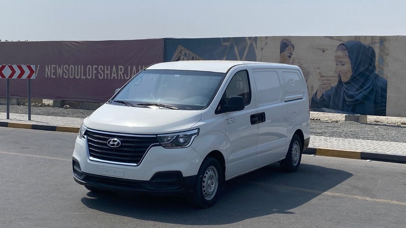 Hyundai H-1 Panel Van M/T