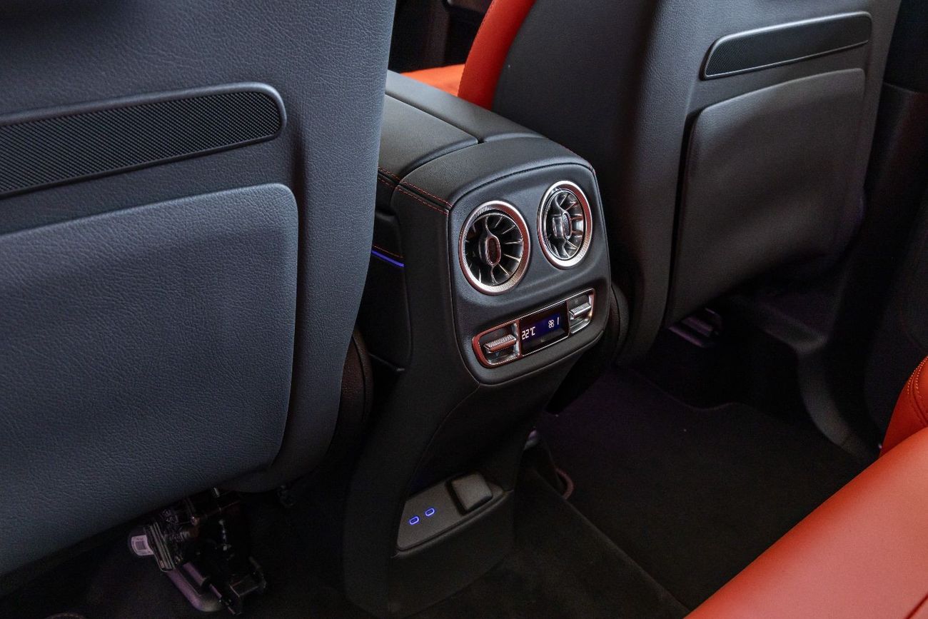 Mercedes-Benz G 63 AMG Mercedes-Benz G 63 AMG - Diamond Seats - Carbon Fiber - 2025 FaceLift