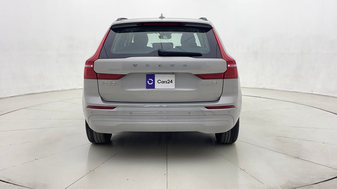 فولفو XC 60 2023 B5 CORE | AED 1617/Month | 0 DP | 30 Day Return | Warranty | Service History