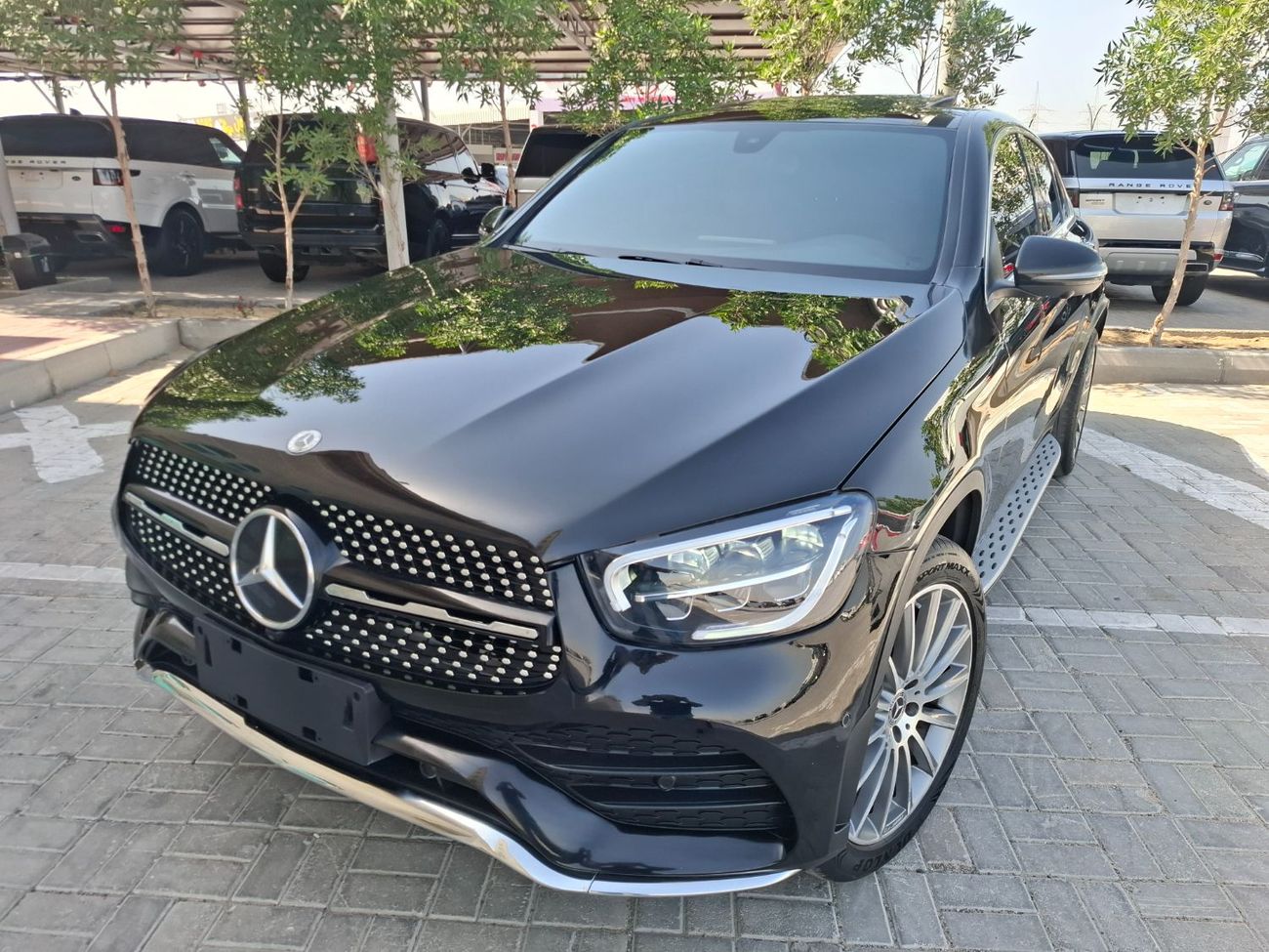 Mercedes-Benz GLC Coupe 300 Mercedes-Benz  GLC300 coupe 2021