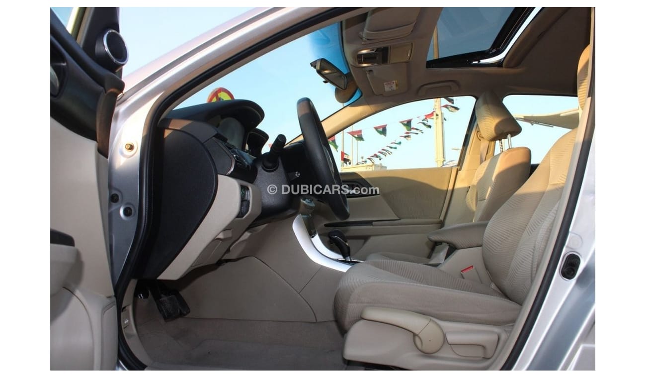 Honda Accord Honda Accord 2016 GCC in excellent condition, without paint, without accidents