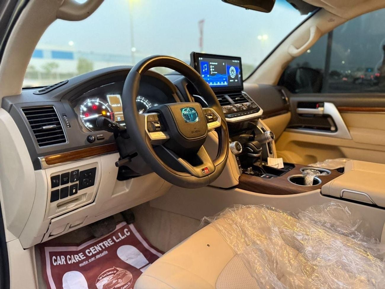 Toyota Land Cruiser GXR 4.6L