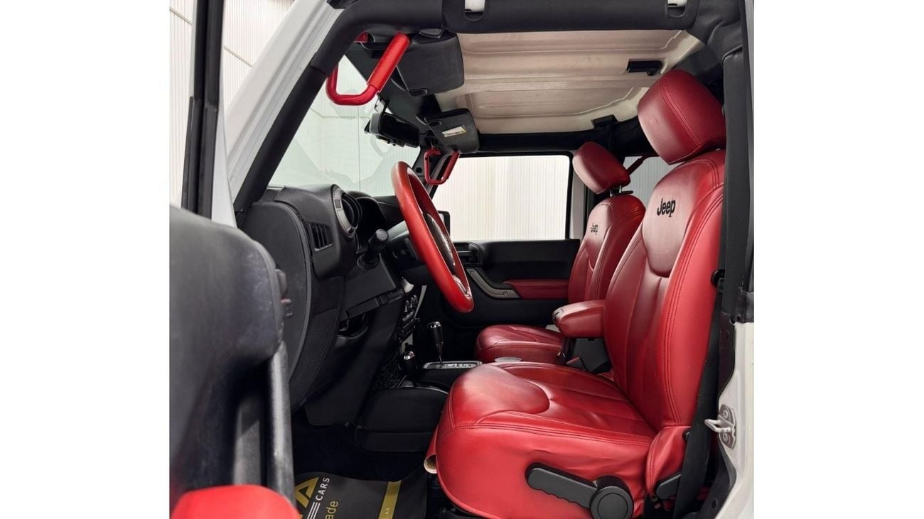 Jeep Wrangler 2015 Jeep Wrangler Sport, Service History, Excellent Condition, GCC