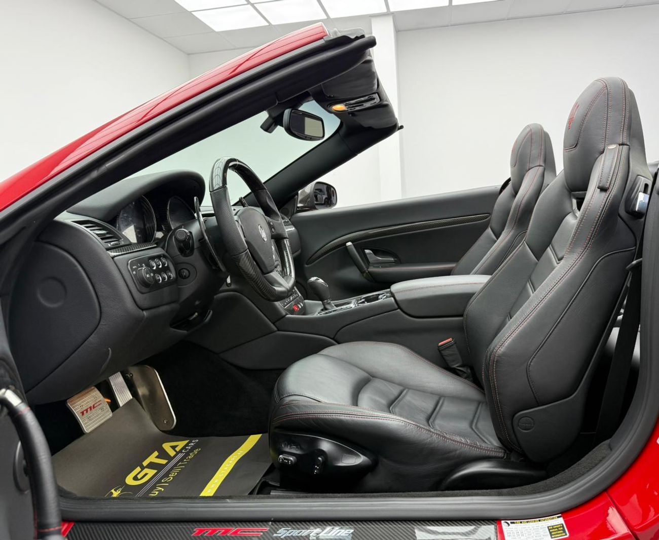 Maserati GranCabrio 2016 Maserati Gran Cabrio MC, Full Maserati Service History, Fully Loaded, Excellent Condition, GCC