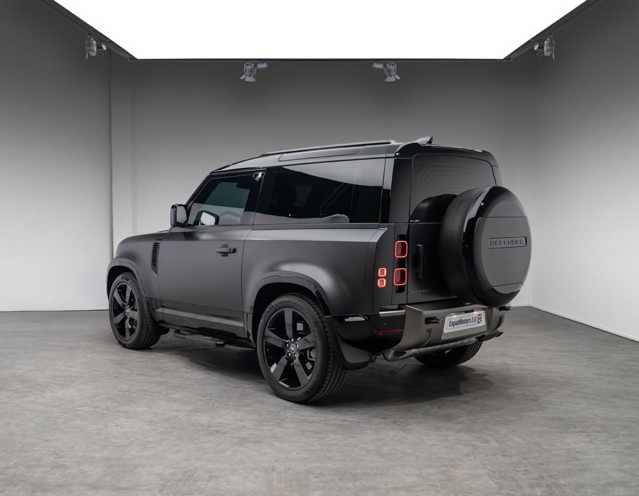 Land Rover Defender 90 X-DYNAMIC HSE P400