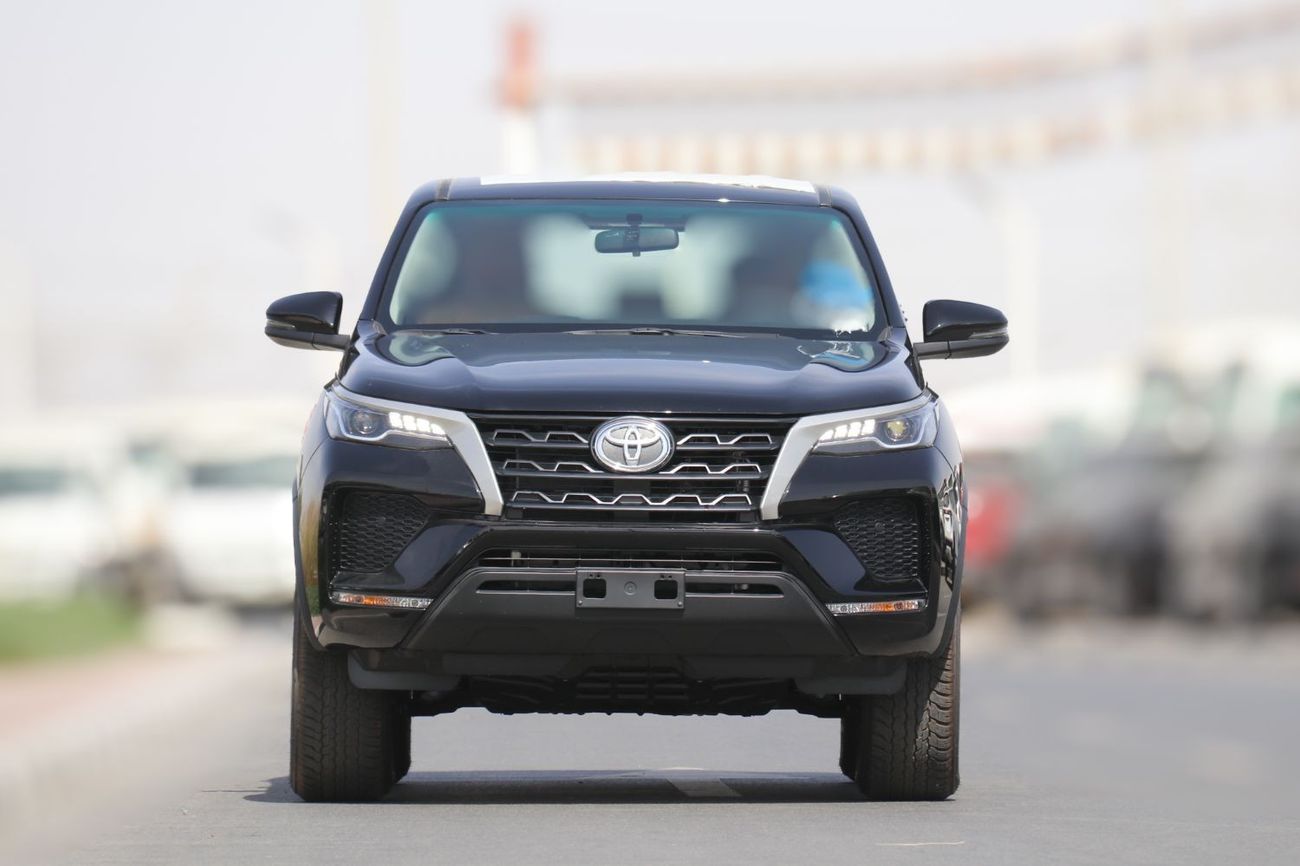 Toyota Fortuner Fortuner 2025  2.7 L 4 Cylinder | 4WD | Key Start | BEST PRICE