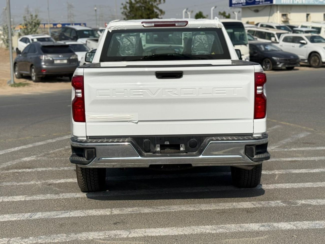 Chevrolet Silverado 1500 RST 1500 REG/CAB TRAILBOSS CLOTH 5.3 V8 RST 5.3 V8 GCC SPECS