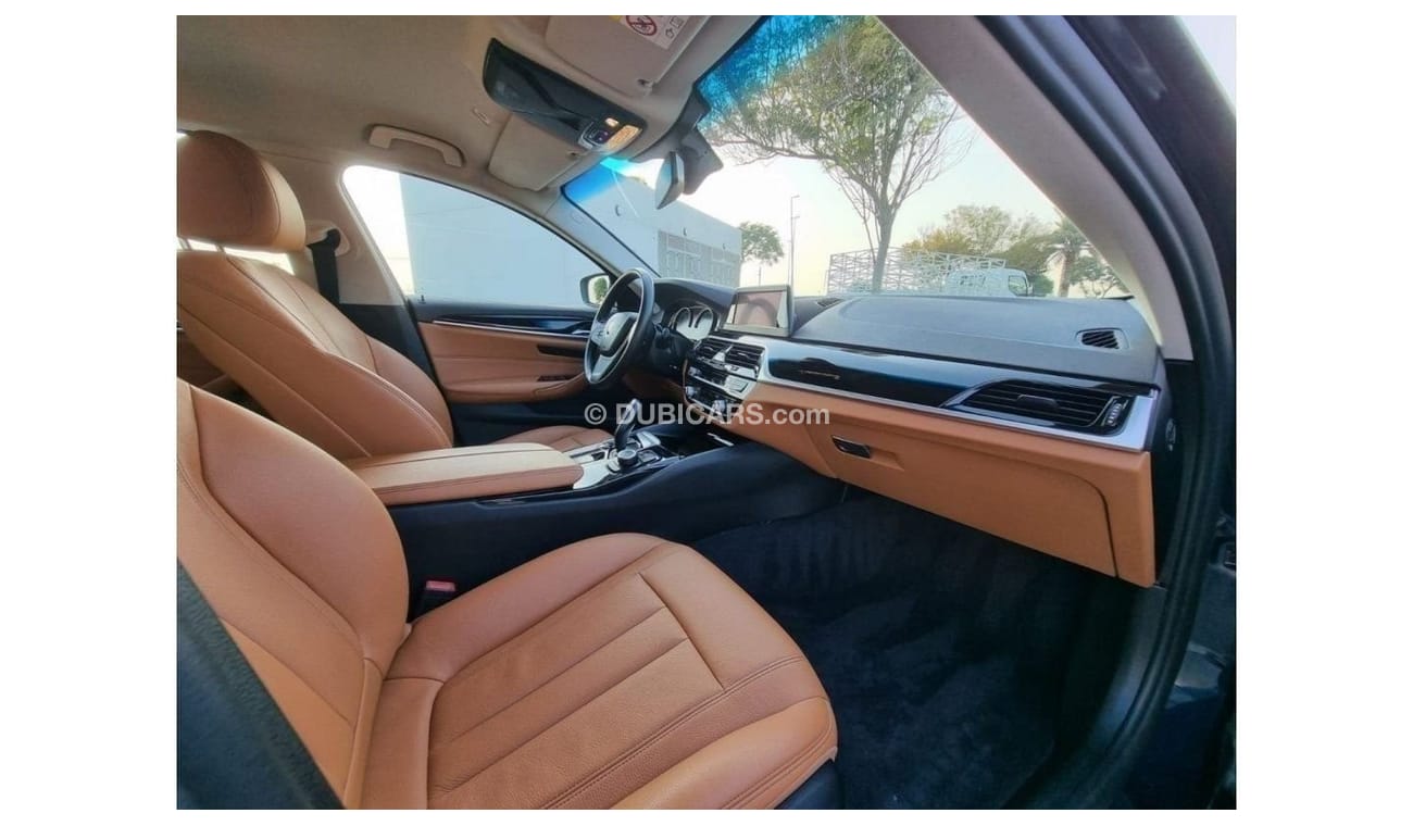 BMW 520i BMW 520I 2019 GCC FREE OF ACCIDENTS WITH SERVICE HISTORY