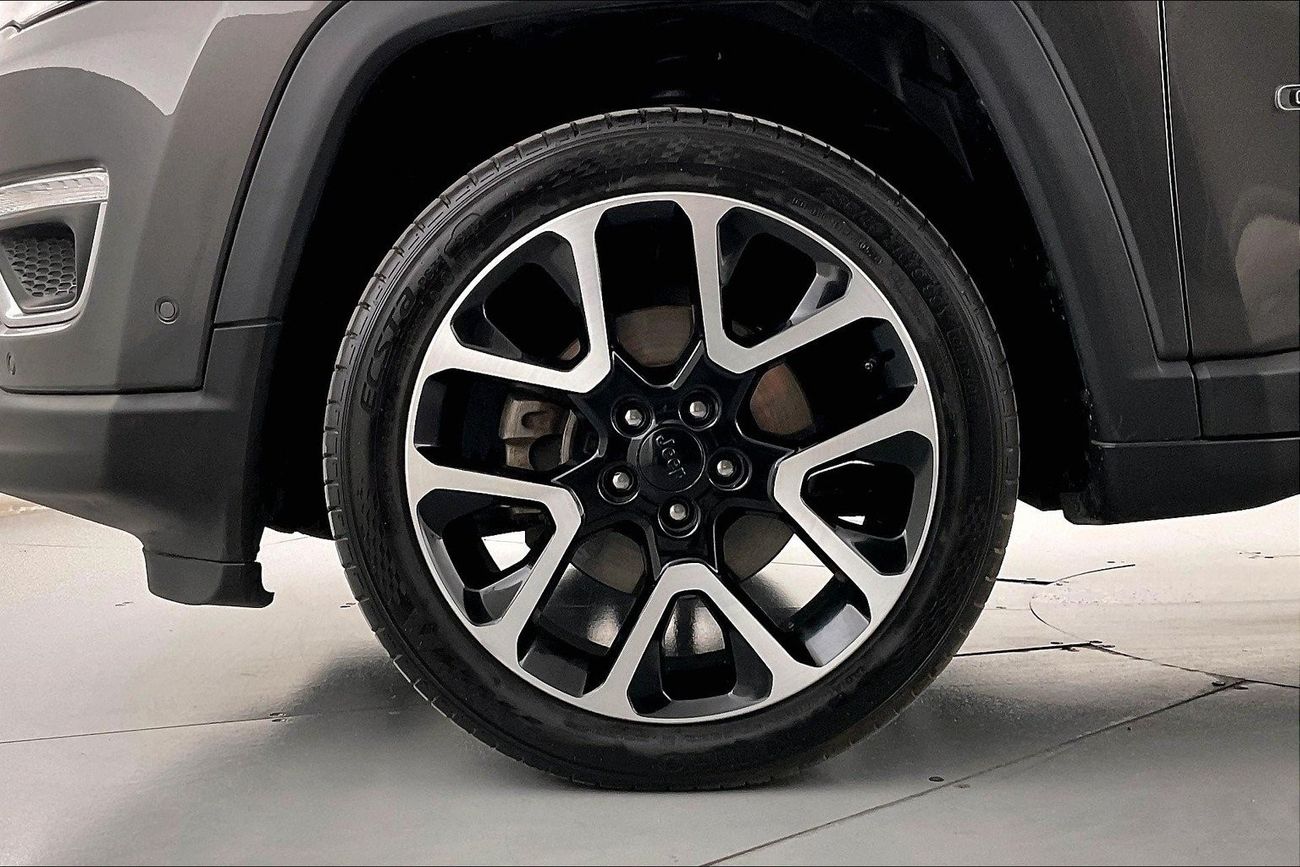 Volkswagen Tiguan SE | 1 year free warranty | 0 Down Payment