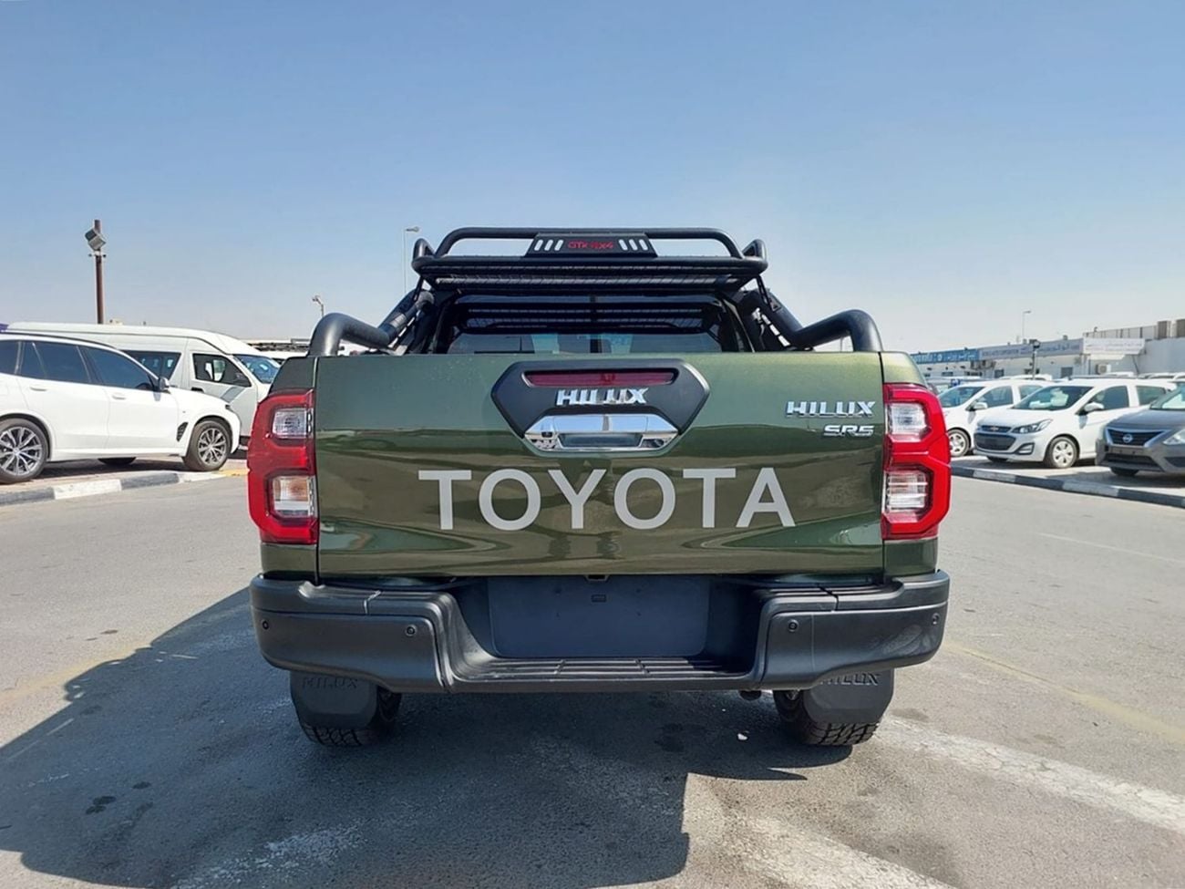 Toyota Hilux (RAMADAN OFFER) TOYOTA HILUX PICKUP RHD 2023 MODEL 2.8 L DIESEL AUTOMATIC(PM91809)