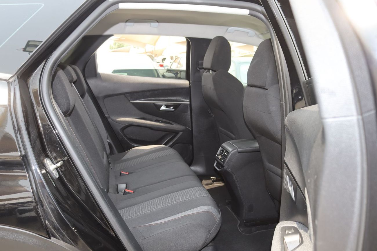 بيجو 3008 بيجو 3008 موديل 2022 محرك 1.6L ممشى 66000 KM وسعر 52000 درهم  خليجى بحاله ممتازه