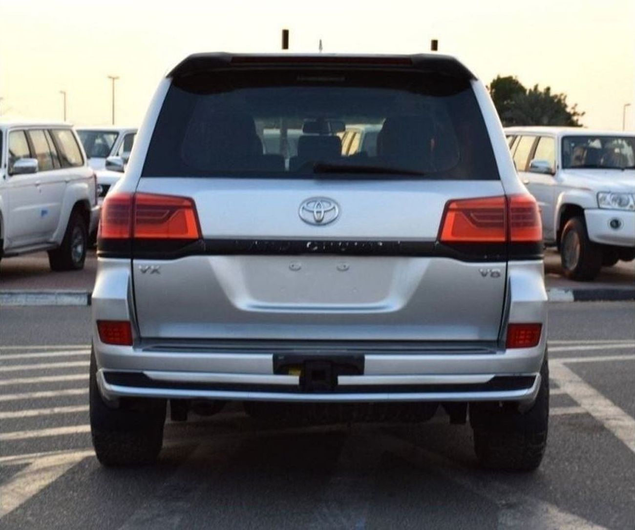 Toyota Land Cruiser V8 Diesel 4.5L (Right Hand)