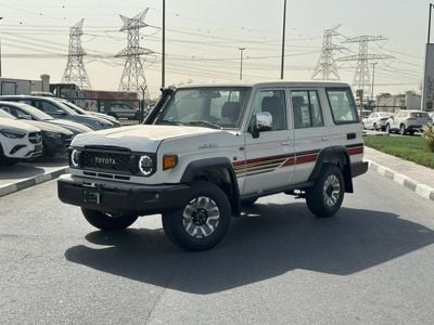 تويوتا لاند كروزر 70 LX 2.8L