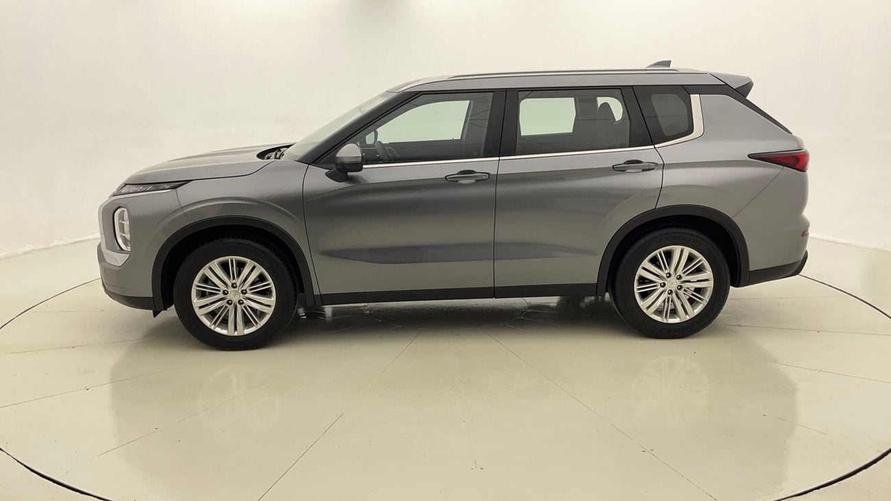 Mitsubishi Outlander GLX MID LINE 2.5 | Zero Down Payment | Home Test Drive