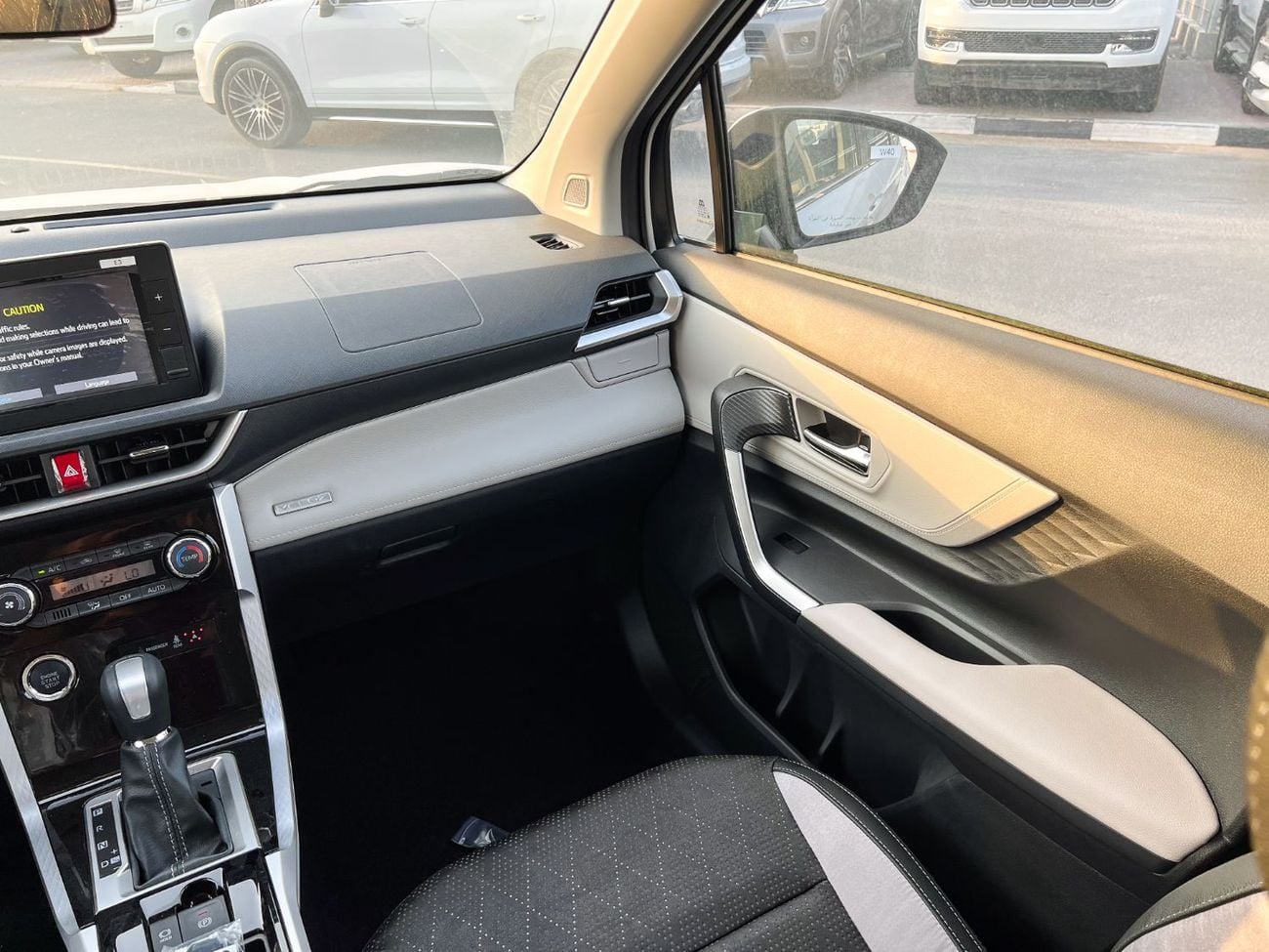 تويوتا فيلوز GX - EXPORT ONLY - Toyota Veloz G 1.5L