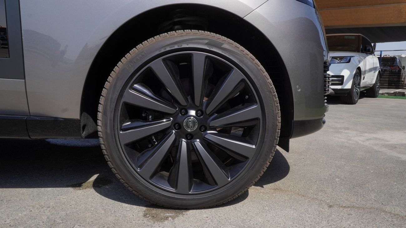 Land Rover Range Rover SV P615 4.4P MHEV V8 AWD SWB (For Local plus 10%)