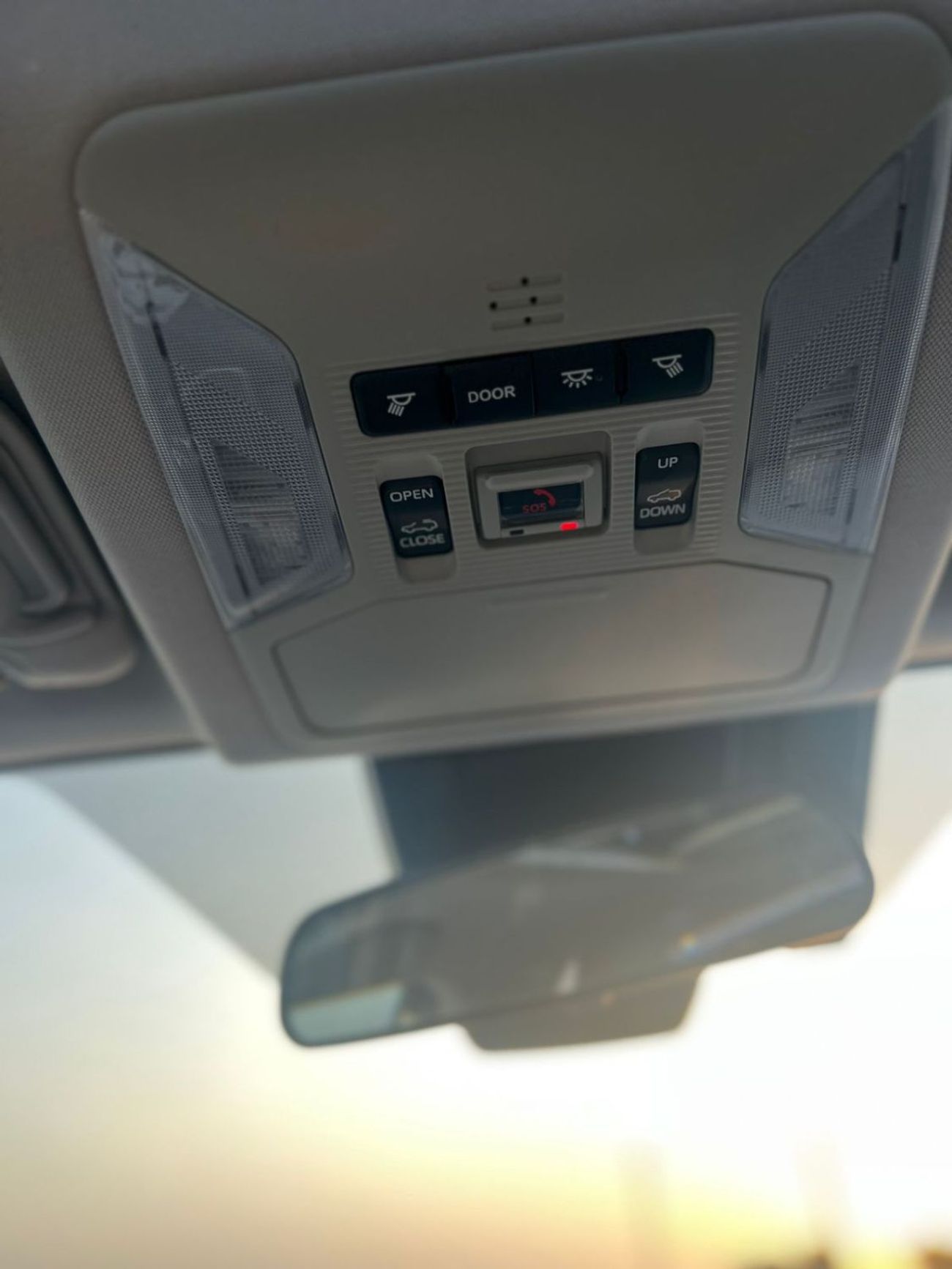 Toyota RAV4 2021 Toyota Rav4  XLE  Full Option AWD  -4x4-2.5L-V4- Sunroof Push Start Rear Camara