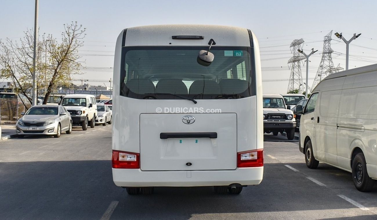 Toyota Coaster Coaster 4.2L Diesel V6 , 23 Seats
