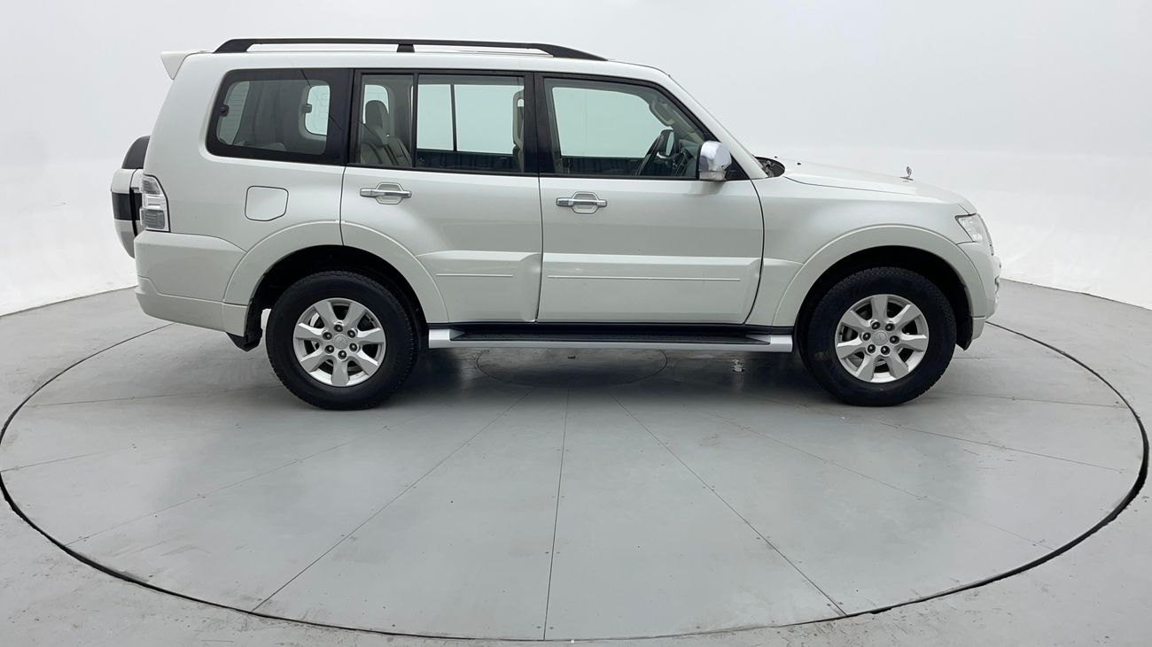 Mitsubishi Pajero GLS HIGHLINE 3.5 | Zero Down Payment | Free Home Test Drive