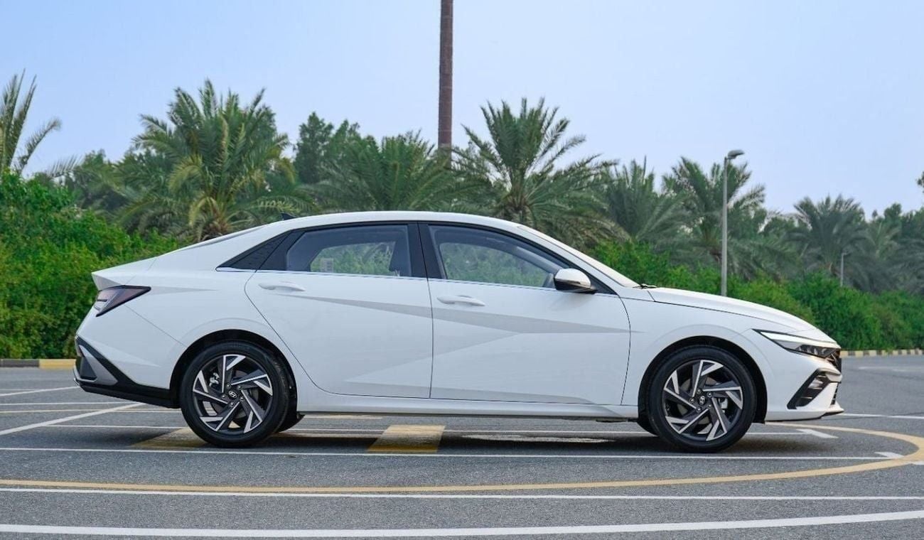 Hyundai Elantra 3years warranty and 2 years service Contact number 0507273386