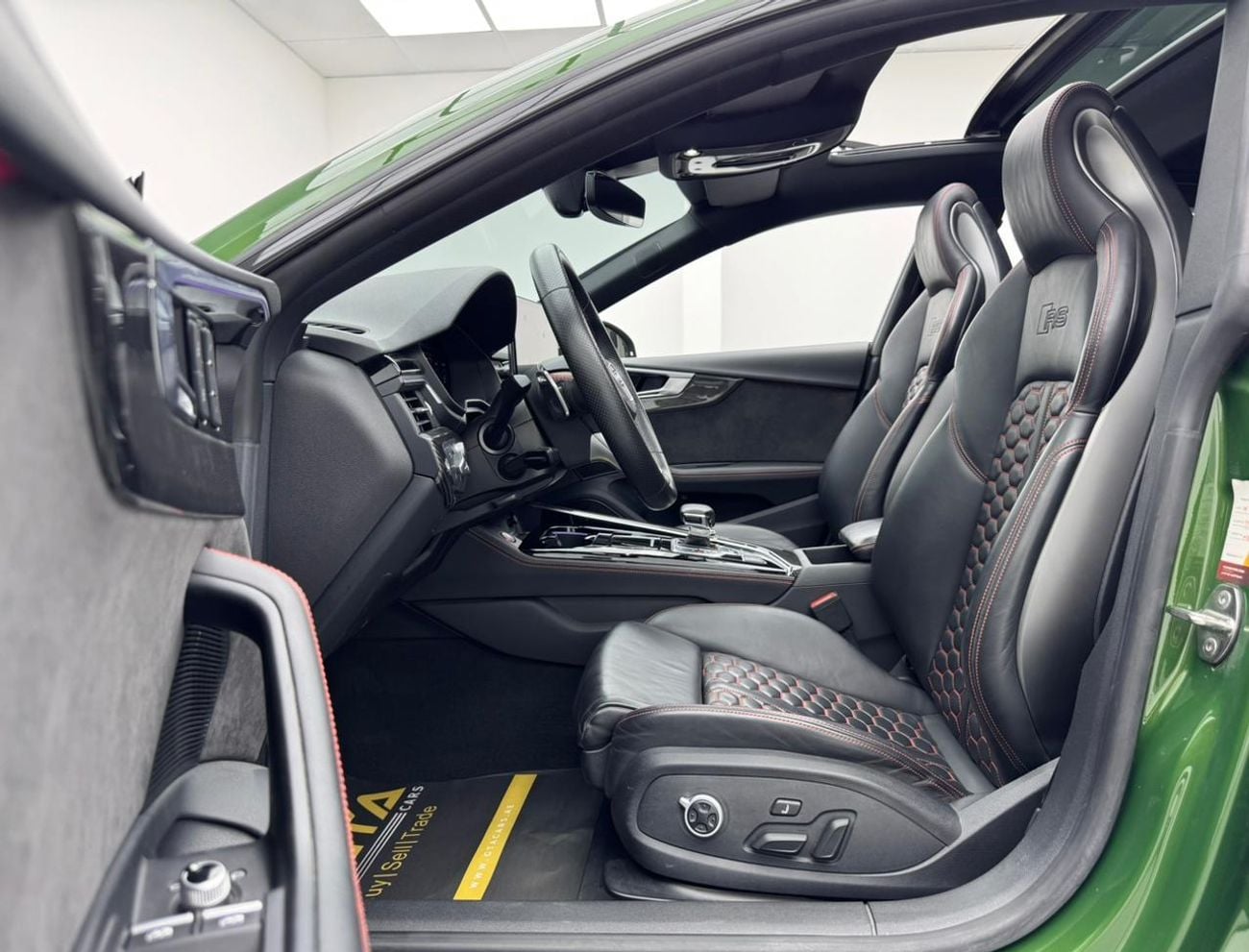 أودي RS5 TFSI quattro 2.9L (450 HP) 2021 Audi RS5 Quattro Sportback, 1 Year Warranty, Full Service History, G