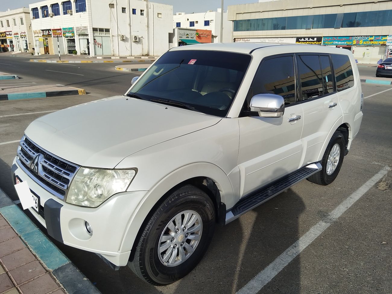 Mitsubishi Pajero GLS Highline 3.5L (186 HP)