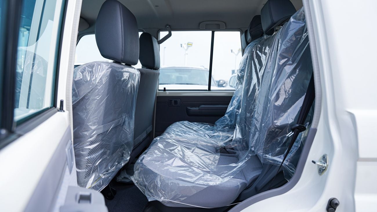 تويوتا لاند كروزر 70