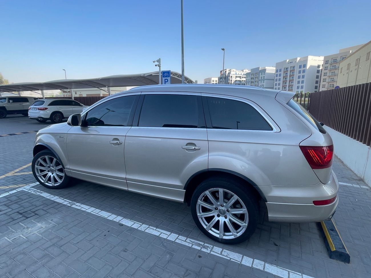 Audi Q7