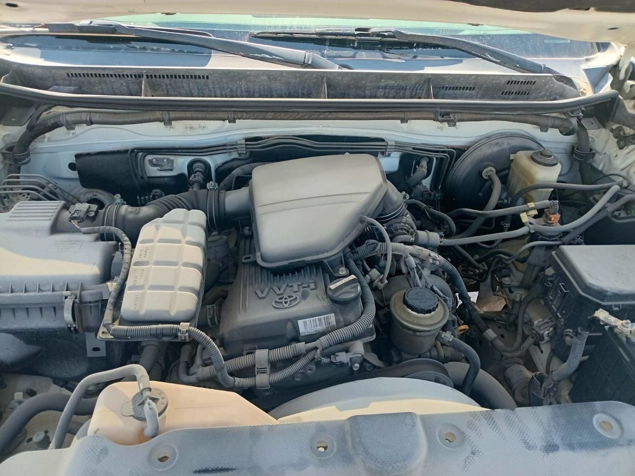 تويوتا برادو 2.7L 4WD PETROL TXL AUTOMATIC TRANSMISSION