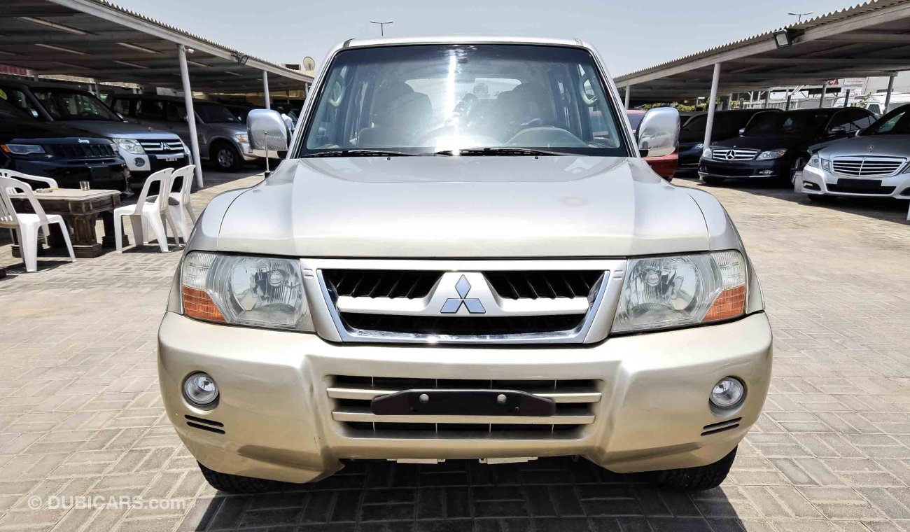 Mitsubishi Pajero GLS V6