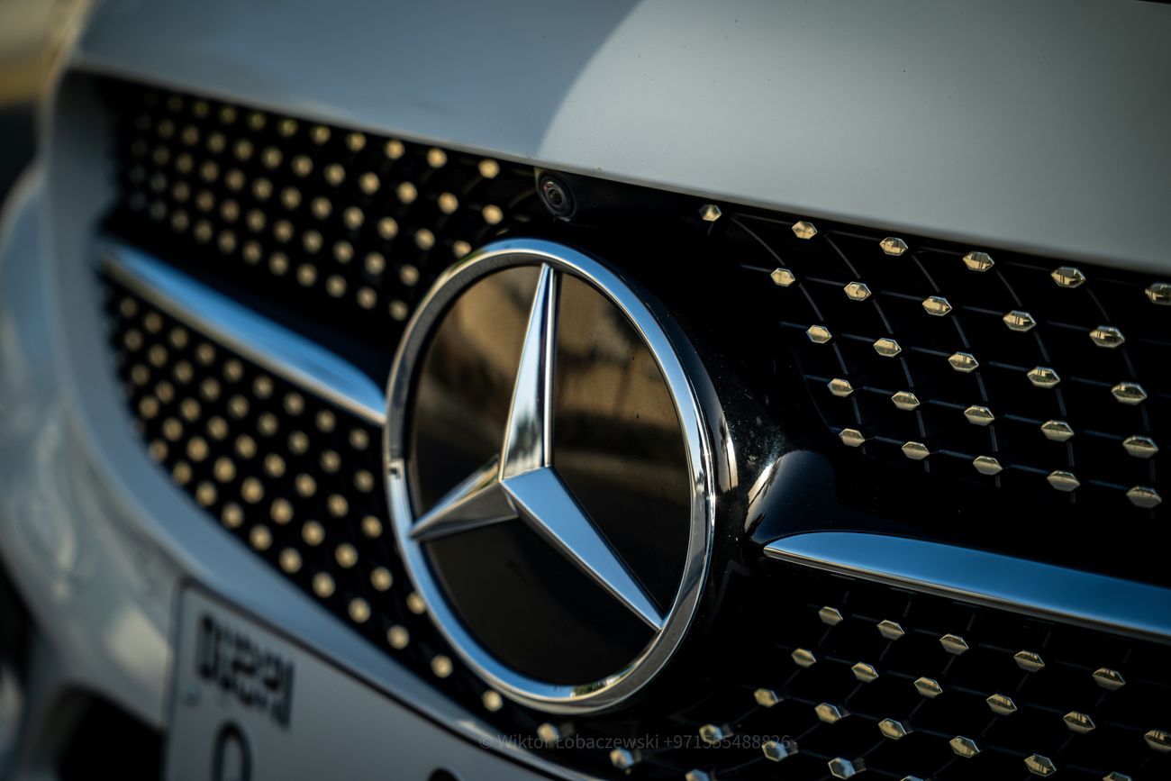 مرسيدس بنز C 300 كوبيه CONVERTIBLE , original paint, AMG line , FULL