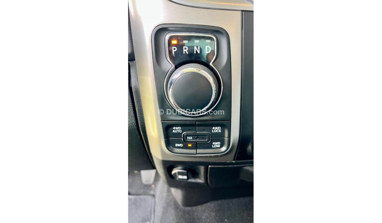 RAM 1500 Bighorn Crew Cab