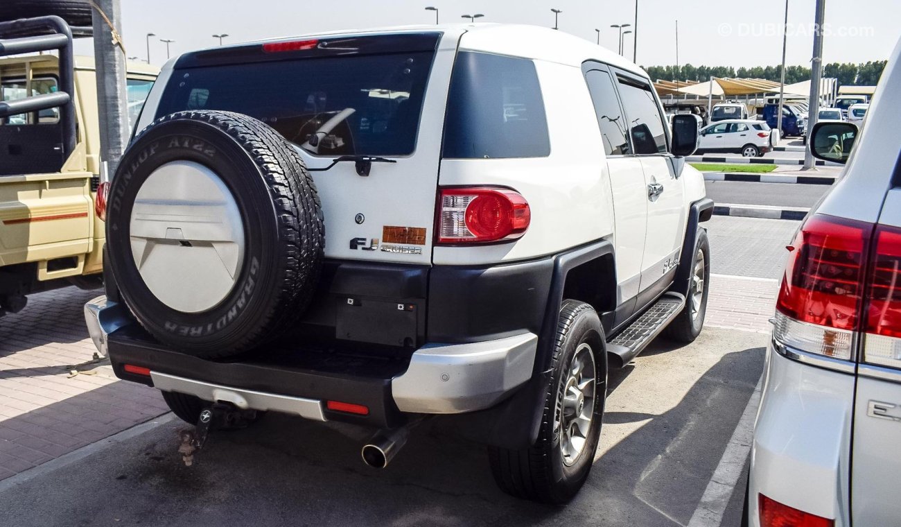 Toyota FJ Cruiser